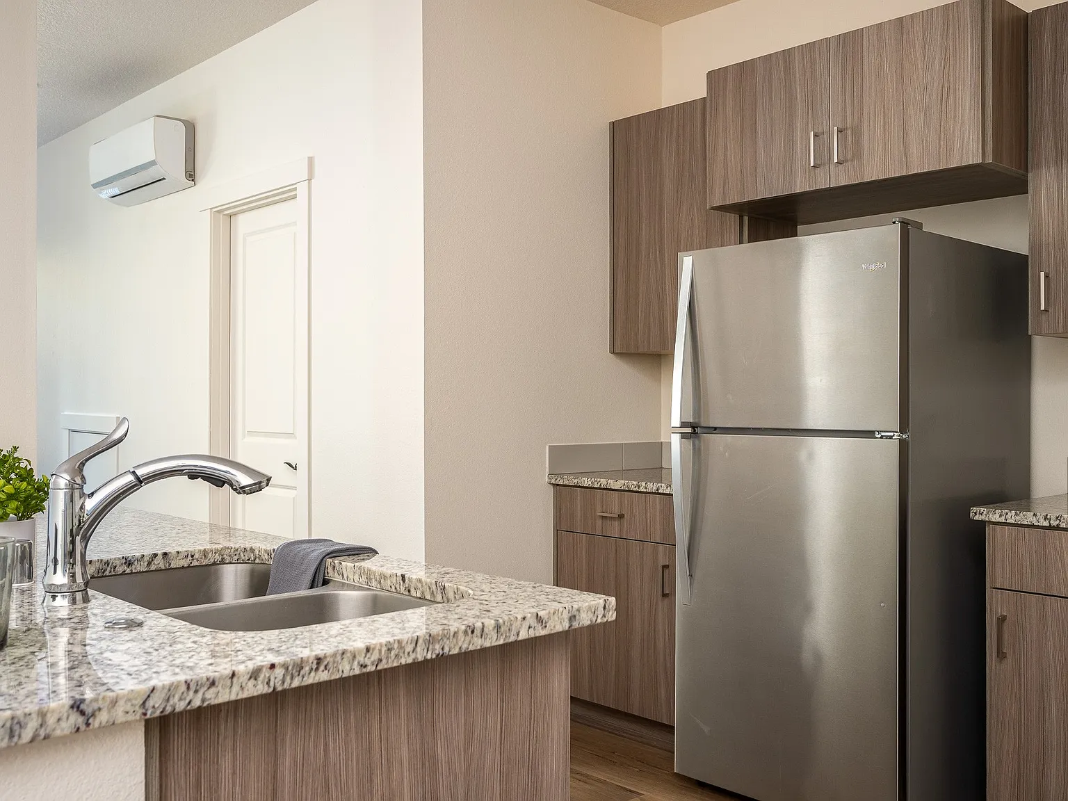 The Crossing Townhomes — Photo 2