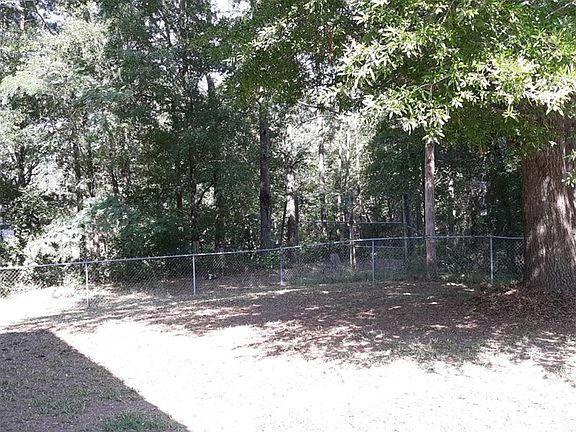3rd image of 530 Bolt Ave
