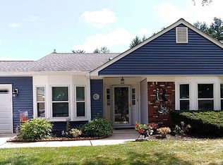 213 Hilltop Cir, Columbus, NJ 08022