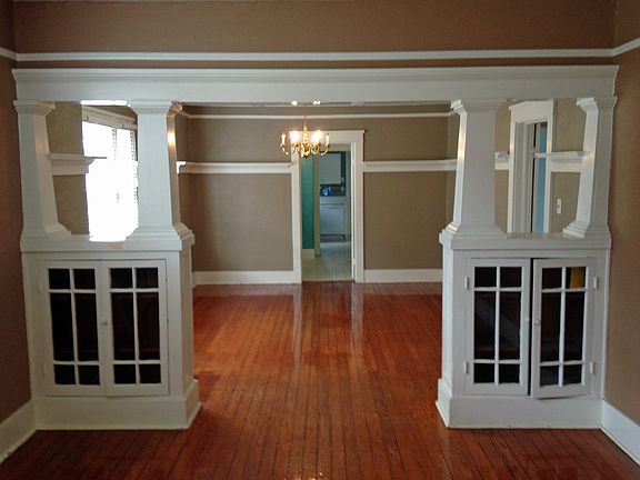 2nd image of 4116 Fontainebleau Dr