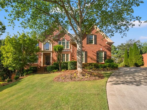 6020 Ettington Dr, Suwanee, GA 30024