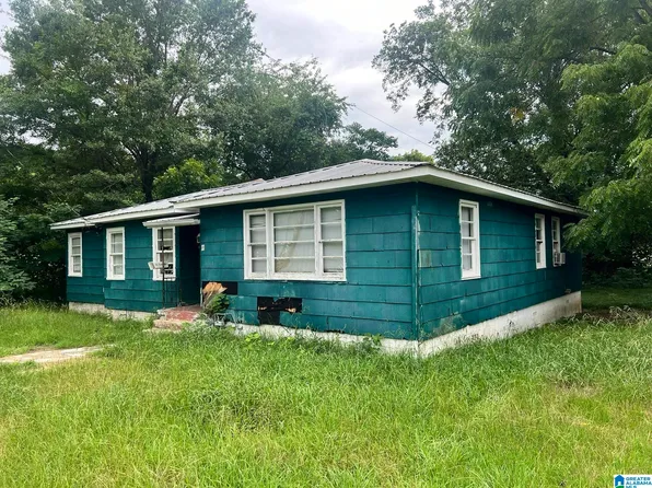 111 Wayside Dr, Anniston, AL 36201