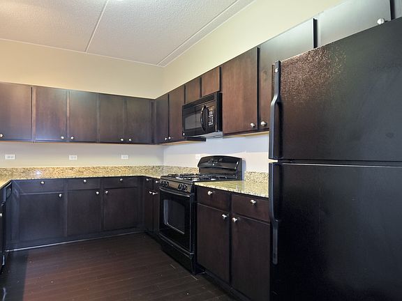 4th image of 6420 Double Eagle Dr Unit 408