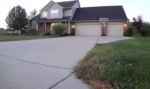 1st image of 6257 Woodridge Ln