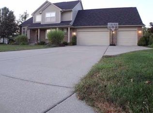 6257 Woodridge Ln, Grand Blanc, MI 48439