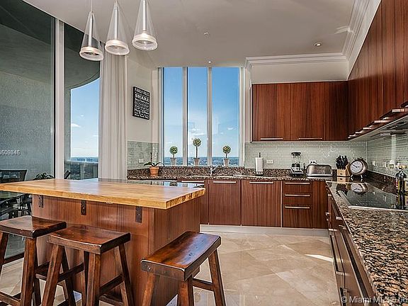5th image of 16001 Collins Ave APT 3606
