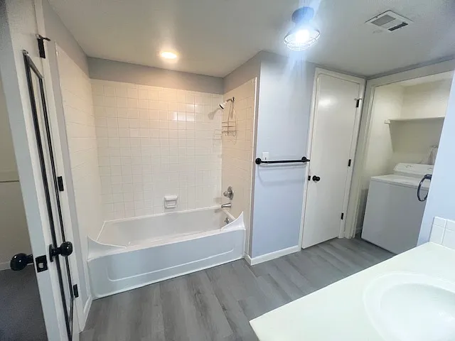 1450 S Webb Rd #422 — Photo 7