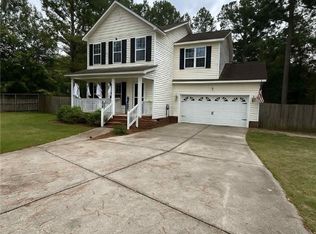 143 Trenton Ct, Raeford, NC 28376