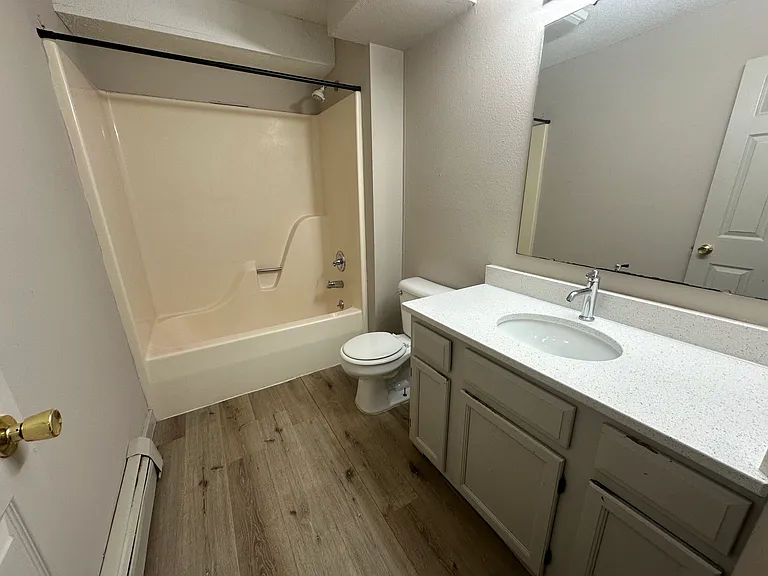 954 Boston Way #8 — Photo 9