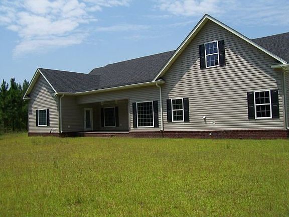 2nd image of 300 English Acres Dr