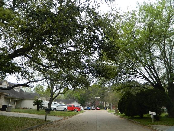 5th image of 2510 Estaril Cir