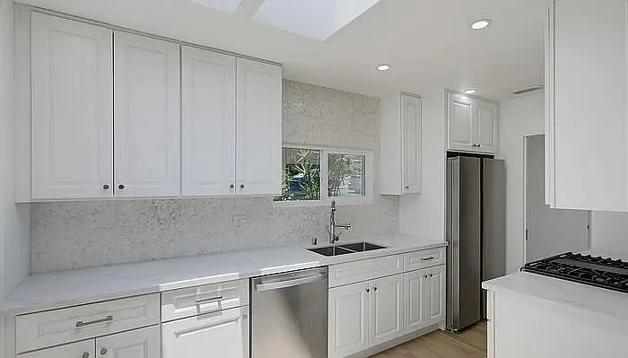 6304 Lorca Dr — Photo 11