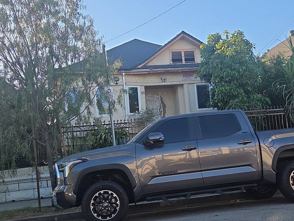 1st image of 323 N Saint Louis St