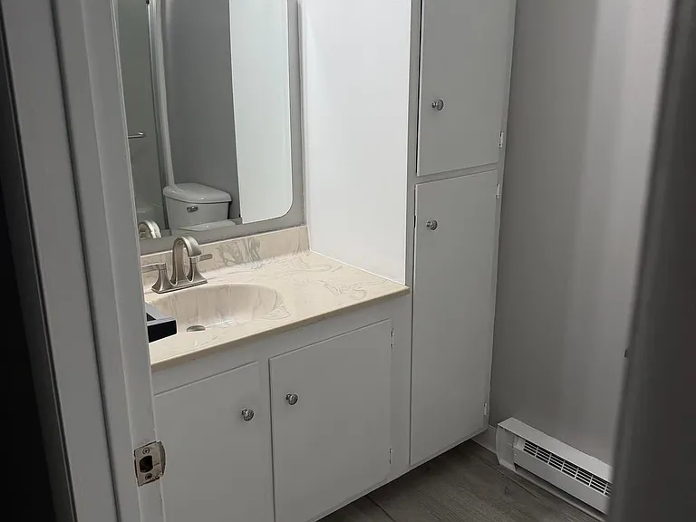 110 Marion Ter — Photo 10