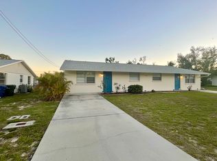 623 Shore Rd, Nokomis, FL 34275