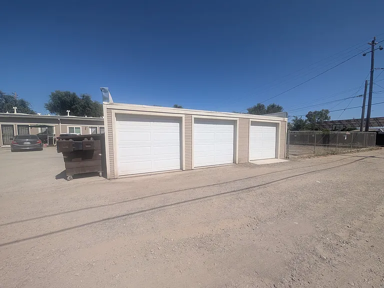 119 S Sherman Ave #7 — Photo 10