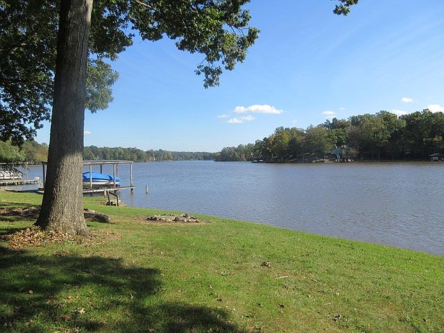 1st image of 1725 Great Creek Dr