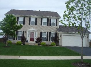 3261 Julie Ln, Montgomery, IL 60538