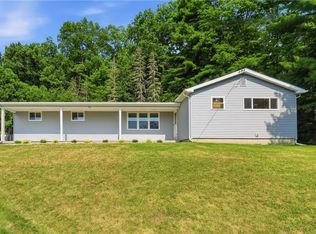964 Upland Dr, Elmira, NY 14905