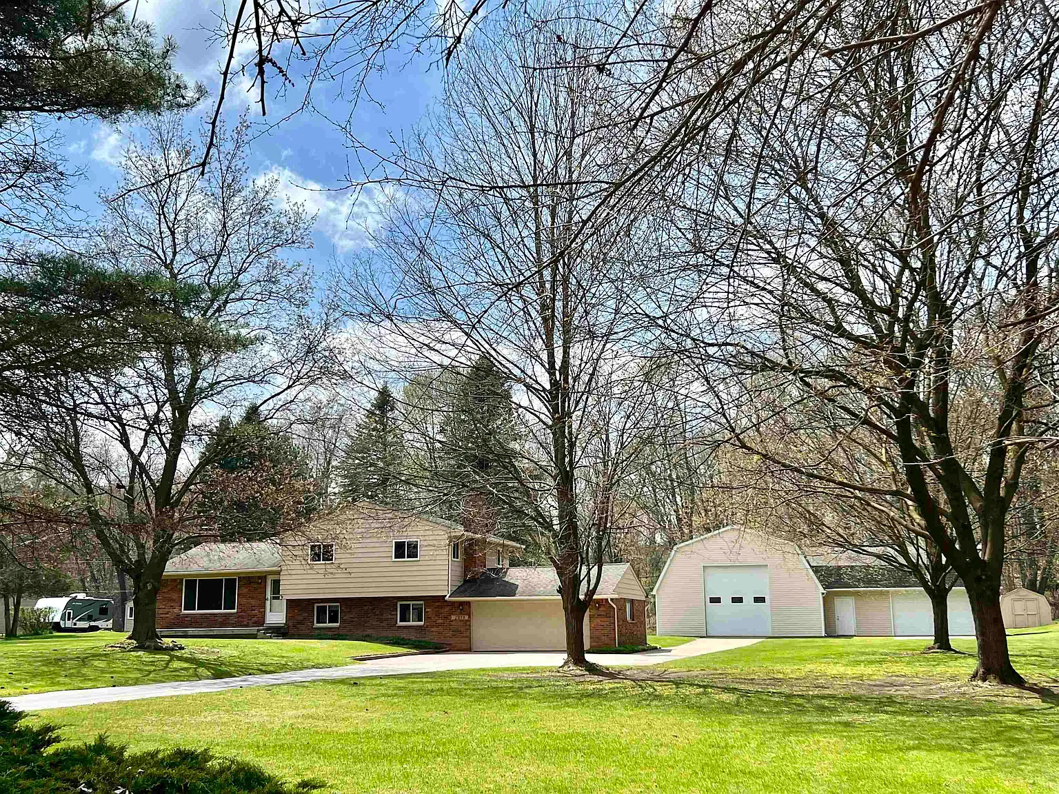 7979 Reese Rd photo 1