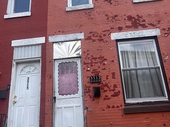 2nd image of 3513 Dillman St