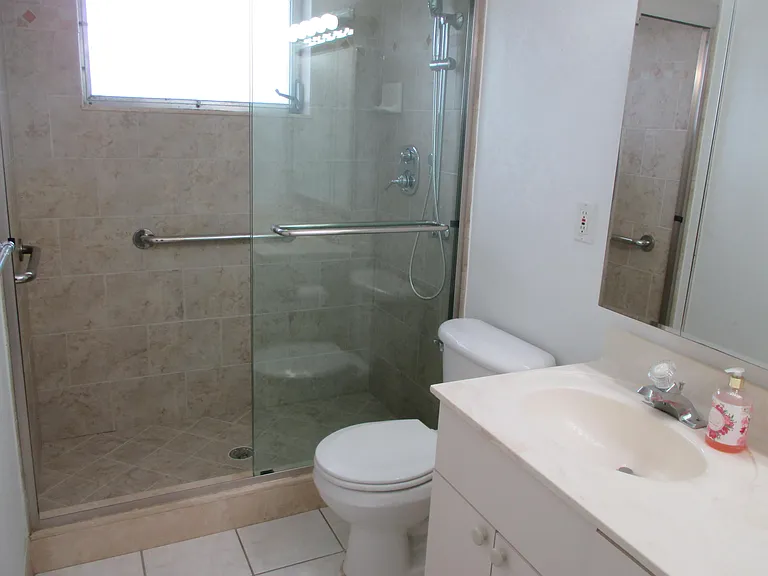 2951 Ashley Dr W #D — Photo 9
