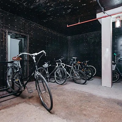 Rented by Nooklyn NYC LLC | media 48