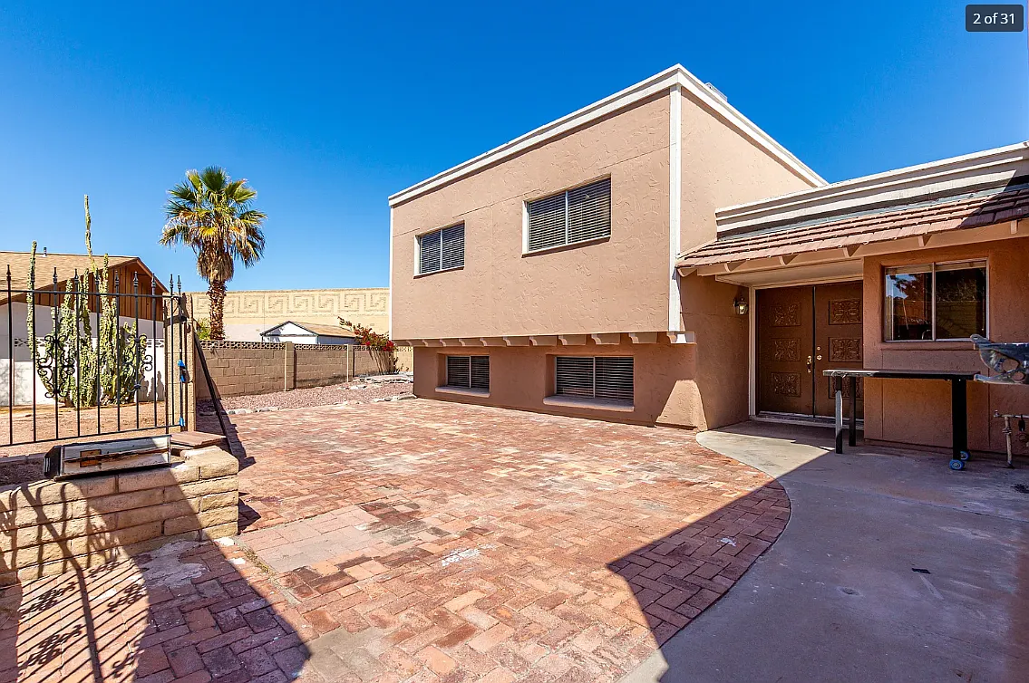 Building Photo - 4403 S Terrace Rd