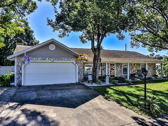 2nd image of 190 Leisure Cir