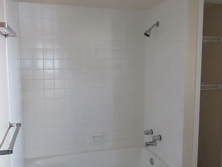 1314 Spring St — Photo 3
