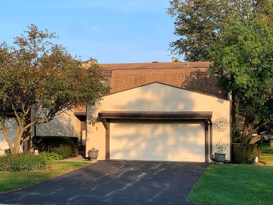 1st image of 161 Cascade Dr