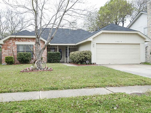 2nd image of 10614 Horseshoe Bend Dr
