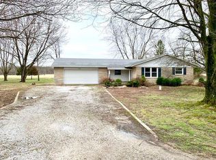 9760 S Kurtz Pl, Terre Haute, IN 47802
