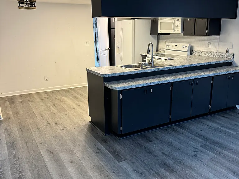7505 San Miguel Dr — Photo 3