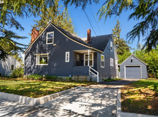 6231 SE Flavel St, Portland, OR
