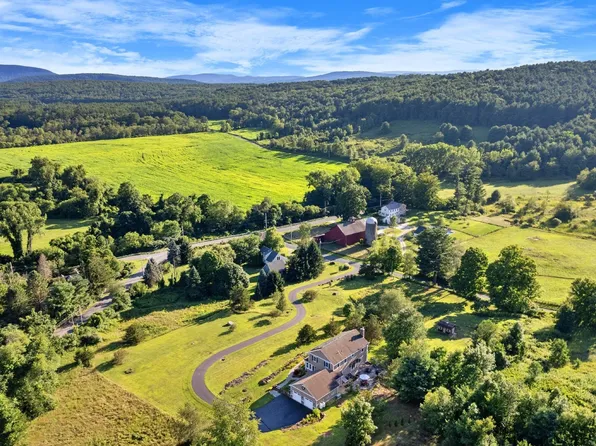 20 Brewer Hill Rd, Southfield, MA 01259