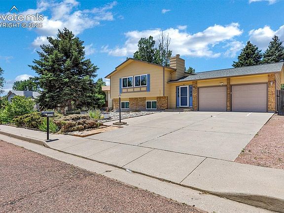3rd image of 4120 Chenango Dr