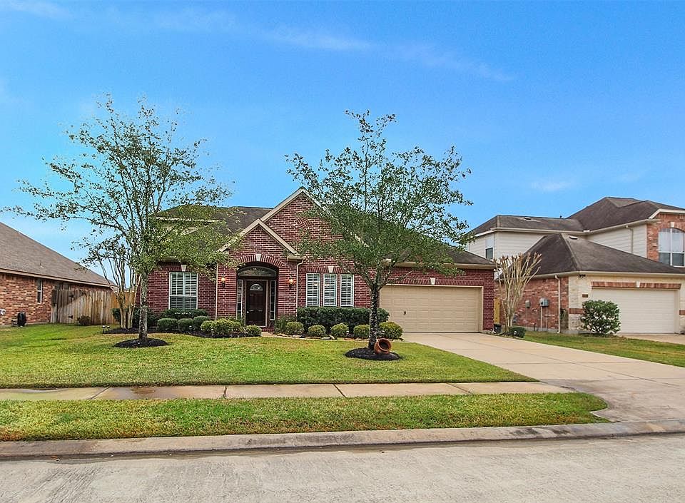 1st image of 17418 Elverson Oaks Dr