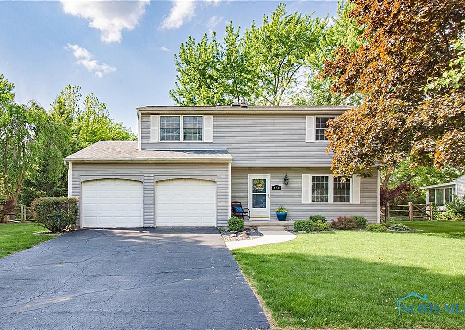 1st image of 136 Birchcrest Dr