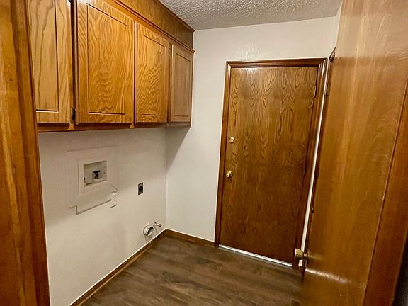5th image of 612 Westridge Ct