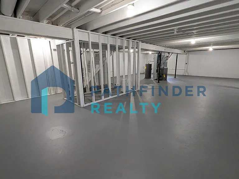 3806 Klepinger Rd — Photo 8
