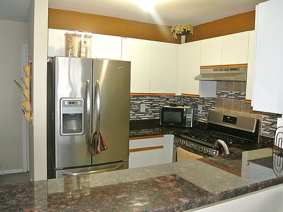 Kitchen Stainless steel appl
