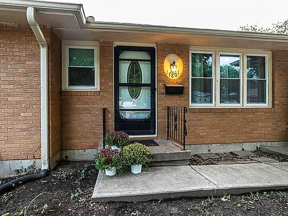 2nd image of 17801 E Redwood Dr
