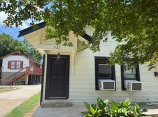 222 Lowell St, San Antonio, TX 78210