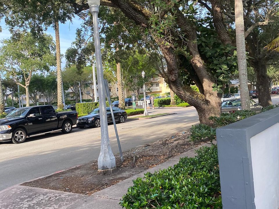 Nice green area for running and park