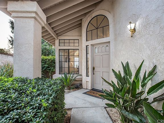 4th image of 15612 Marina Ct