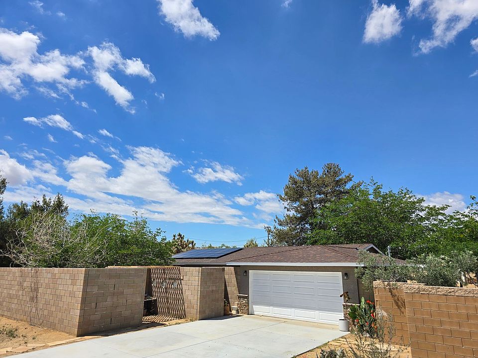 1st image of 4796 Camarilla Ave