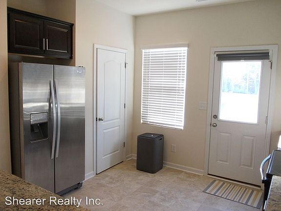 5th image of 9126 Magnolia Lily Ave