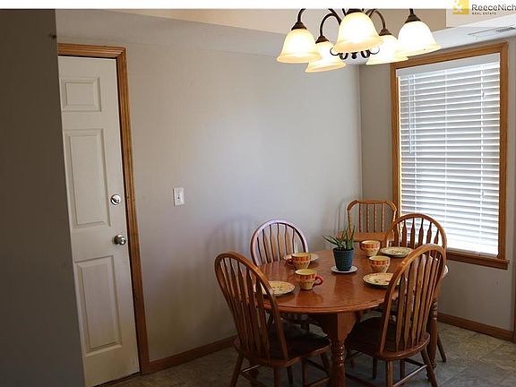 Eat-in kitchen area.