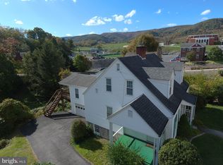 35 Arnold St, Keyser, WV 26726